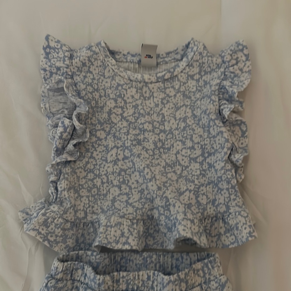 Old navy baby girls set